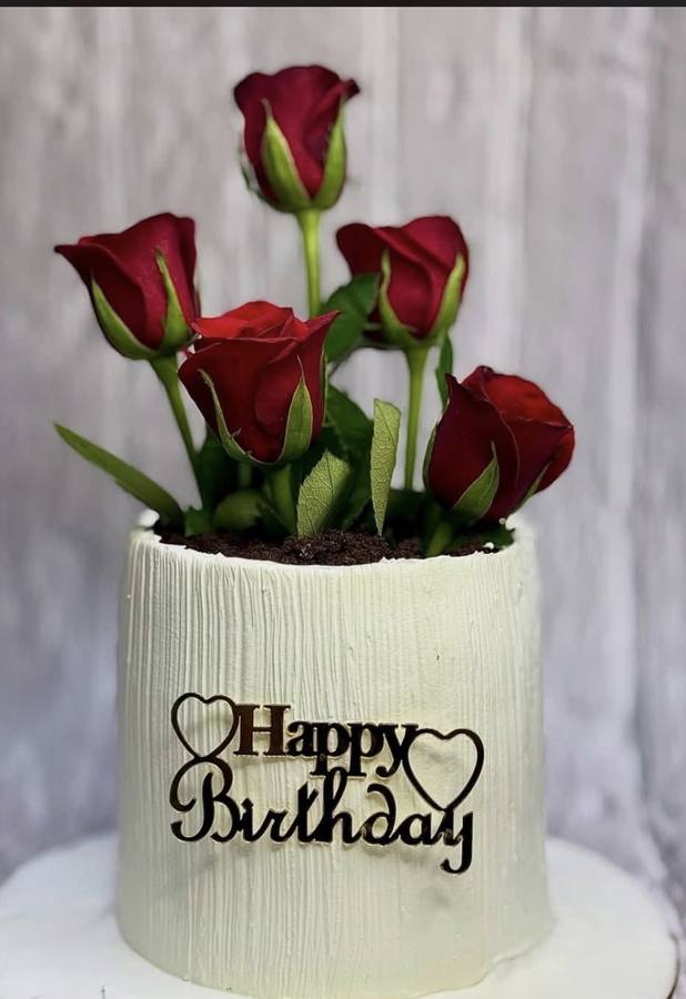 Stunning birthday cake with fresh red roses — handcrafted by Cake Letter Glenfield Auckland